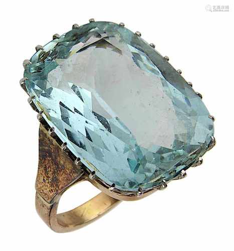 Bicolor-Ring mit großem Aquamarin, deutsch um 1950, handgefertigte Ringschiene aus 585er Gelbgold,