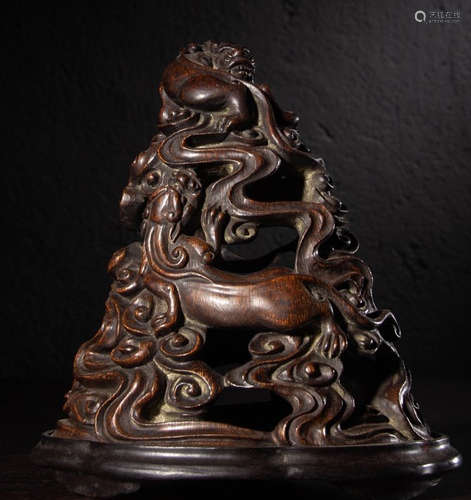 A BAMBOO ROOT CARVED DRAGON PATTERN CENSER