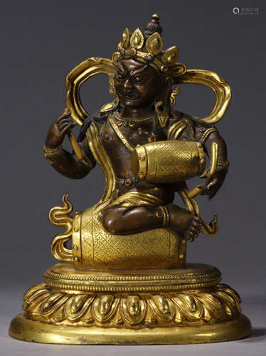 A GILT BRONZE CASTED BUDDHA STATUE