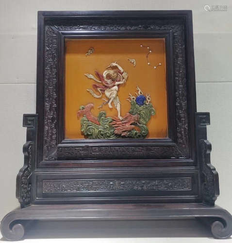 A TANMU WOOD WITH GEM DECORATED SCREEN