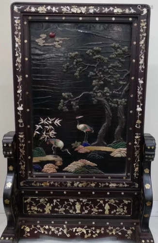 A BLACK LACQUER EMBEDED SHELL SCREEN