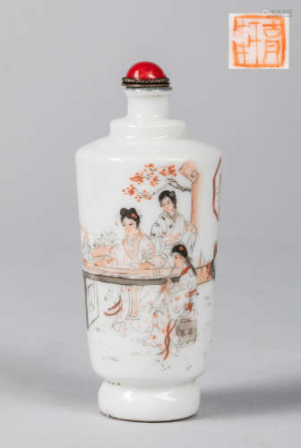 Chinese Old Famille  Rose Porcelain Snuff Bottle