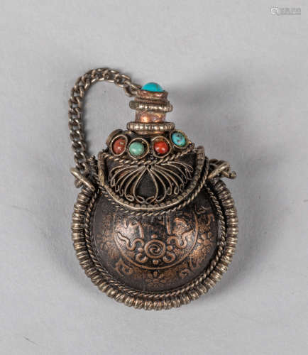 Tibetan Coin-shape Snuff Bottle