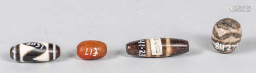 Set Of Tibetan Old Agate Beads