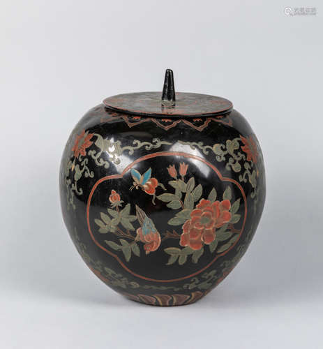 Large Chinese Old Lacquer-wood Jar