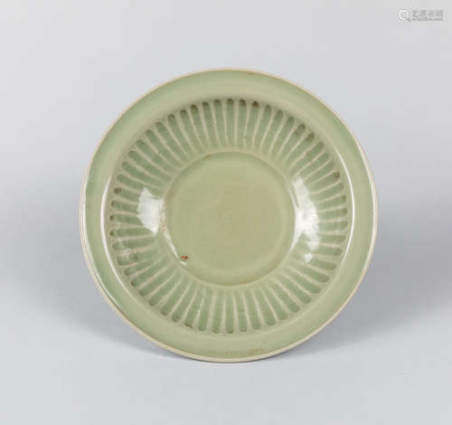 Josen Dynasty Korean Celadon Porcelain Plate