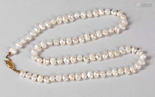 Vintage Sea Pearl Necklace