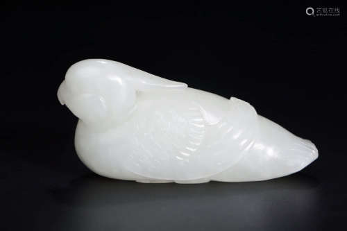 A Chinese Hetian Jade Parrot Ornament