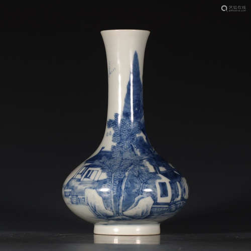 A Chinese Blue and White Porcelain Vase