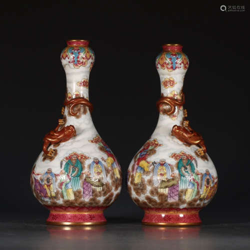 A Chinese Famile Rose Dragon Pattern Bottle