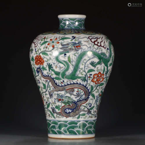A Chinese Doucai Floral Dragon Pattern Porcelain Bottle