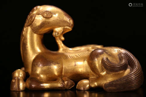 A Chinese Copper Gilding Beast Paperweight