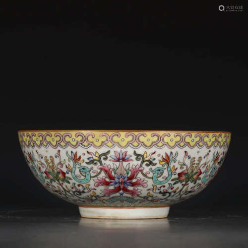 A Chinese Famile Rose  Flowers Porcelain Bowl