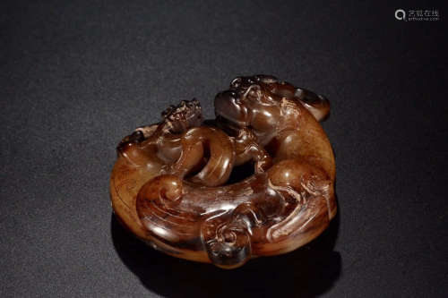 A Chinese Gaogu Jade Dragon Carved Pendant