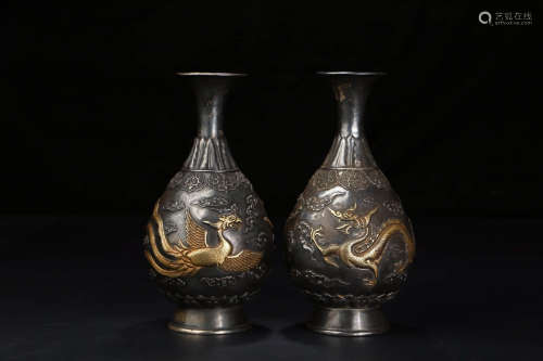A Pair of Chinese Sliver Gilding Pots