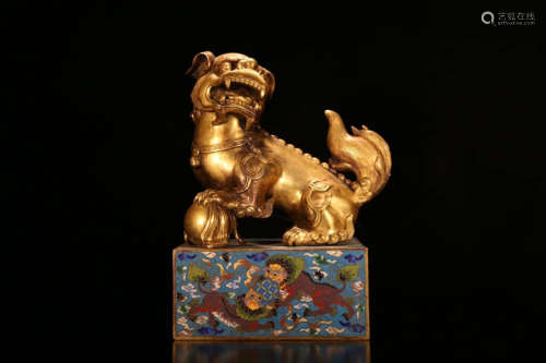 A Chinese Gild Bronze Lion Seal