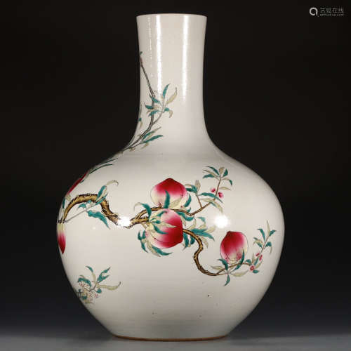 A Chinese Famile Rose Porcelain Bottle