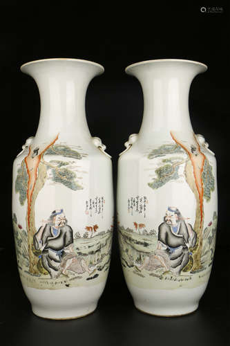 A PAIR OF CHINESE FAMILLE ROSE INSCRIBED PORCELAIN VASE