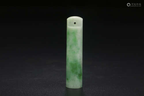 A CHINESE JADEITE ARROW TUBE