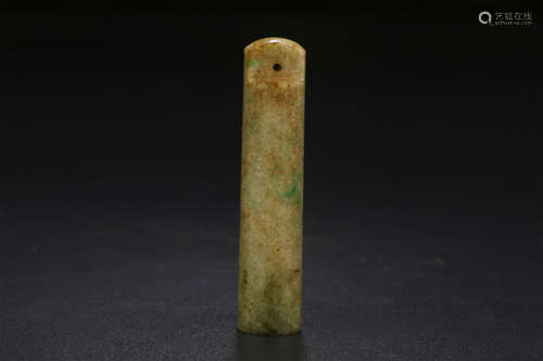 A CHINESE JADEITE ARROW TUBE