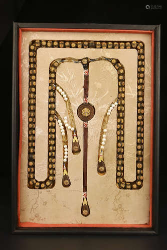 A CHINESE EAGLEWOOD GOLD INLAID BEADS