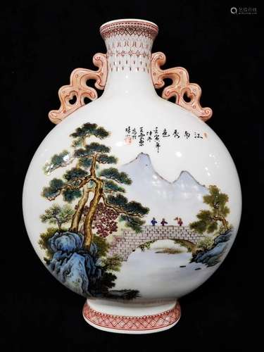 A CHINESE FAMILLE ROSE LANDSCAPE PAINTED PORCELAIN VASE