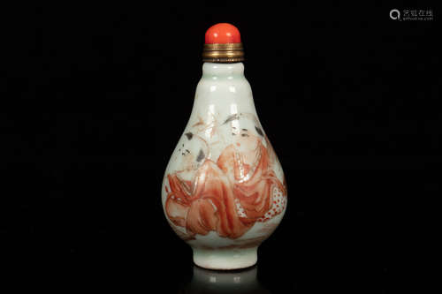 UNDERGLAZED RED 'CHILDREN' SNUFF BOTTLE