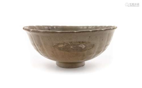 A Chinese Celadon Glazed Porcelain Bowl