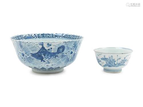 Two Chinese Export Blue and White Porcelain Bowls