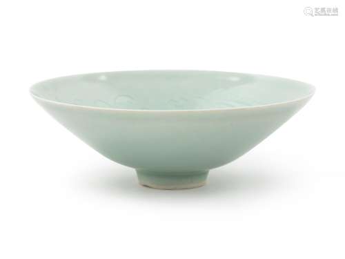 A Chinese Qingbai Glazed Porcelain Bowl Diam 7 in.,