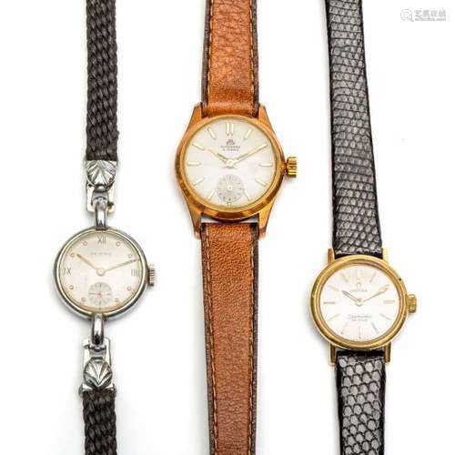 Omega/Bucherer/Zenith, drie damespolshorlogestwee met vergulde kast. Zenith met stalen kast en