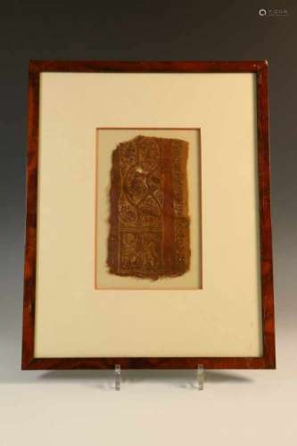 Egypt Coptic textile, ca. 5e-7e century, figures and vines, 18 and 9 cm. [1]200