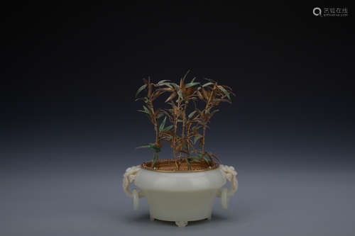 Qing dynasty  jade flowerpot