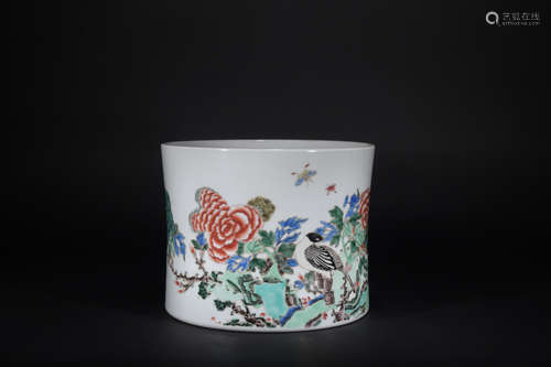 Qing dynasty colorful flower writing-brush washer