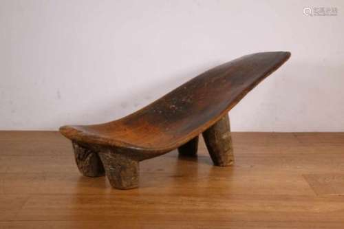 Burkina Faso, Gurunsi, chairwith long rest and local restauration on one foot., l. 102 cm. [1]150