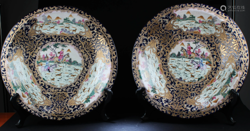 A Pair of Large Chinese FenCai Charger