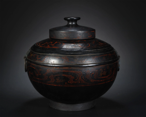 Lacquered Jar with Lid
