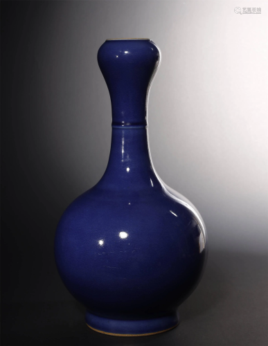 Qing Dynasty,Powder Blue Garlic Vase
