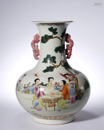 Qing Dynasty,Famille Rose Figures Vase