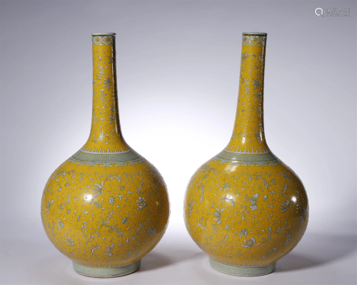 Qing Dynasty,Yellow-Glazed Flowers Vase