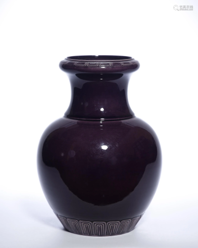 Qing Dynasty, Aubergine-Glazed Vase