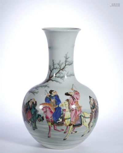 Qing Dynasty,Famille Rose Vase