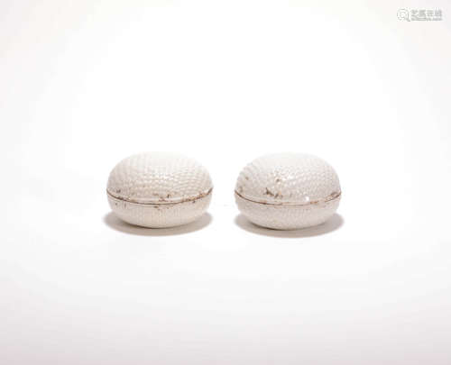 A pair of White Porcelain Box from Liao