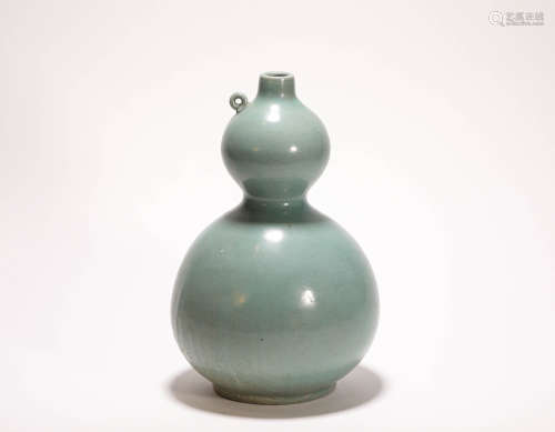 Green Porcelain Calabase Vese from Han