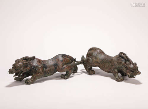 A Pair of Bronze Beast from Han