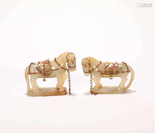 A pair of HeTian Jade Horse inlaying with Gold from Liao