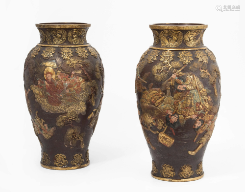 1 Paar Faux-Bronze Vasen