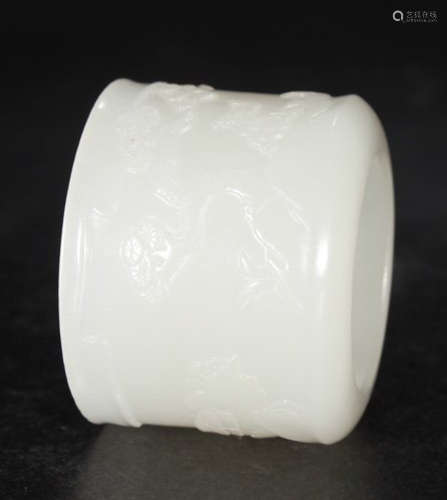 A HETIAN JADE RING