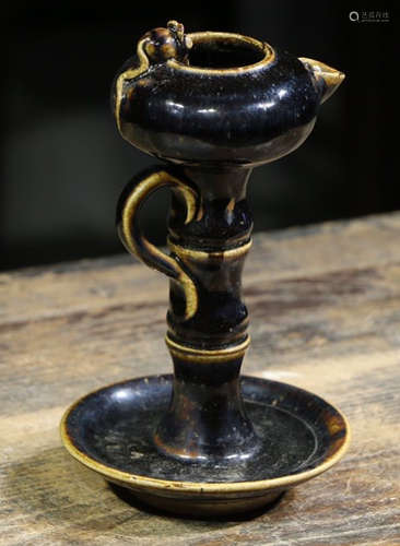 A CIZHOU YAO BLACK GLAZE CANDLE HOLDER