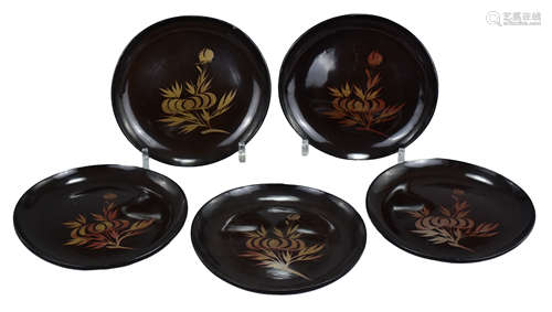 A Set of Five Japanese Lacquered Wood Dishes, Ex. Janet / Bernard Leach Collection